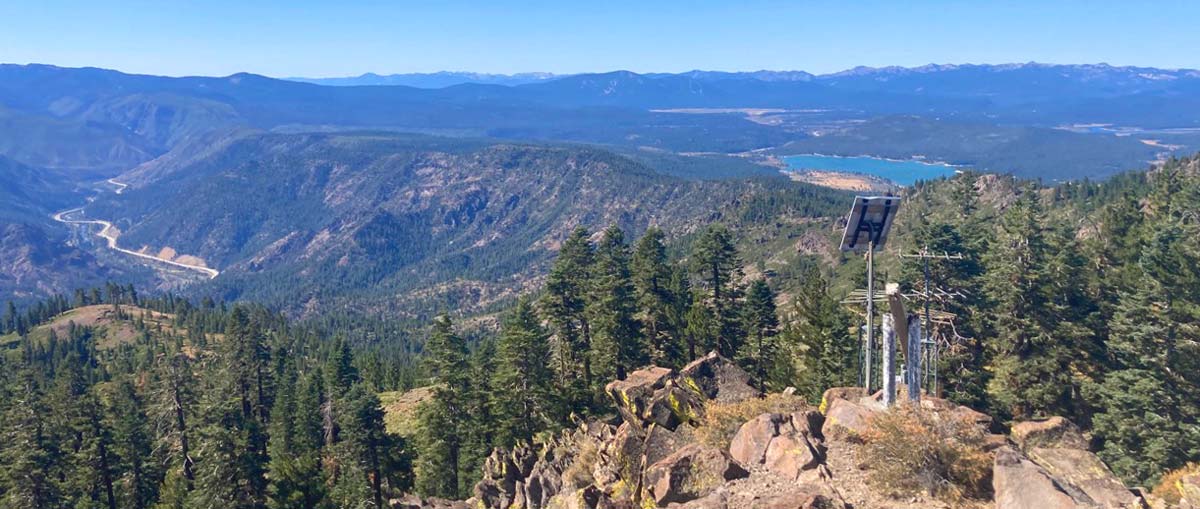 View of the surrounding ridges from Verdi ridge